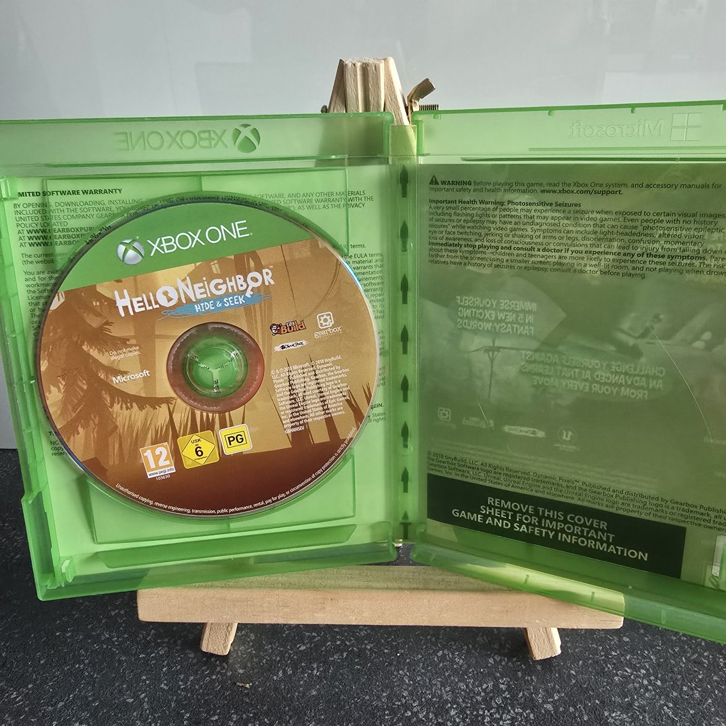 Hello Neighbor xbox one