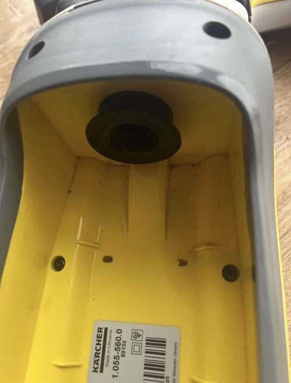 Моющий пылесос Karcher FC5