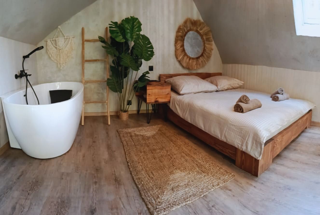 Ostoja Radawa 2; domek boho na wynajem, balia kąpielowa; na wyłączność