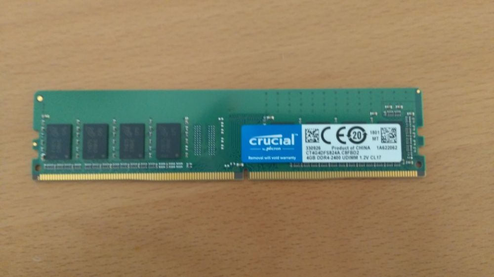 Crucial DD4-2400 UDIMM 1.2V CL17 (4Gb)