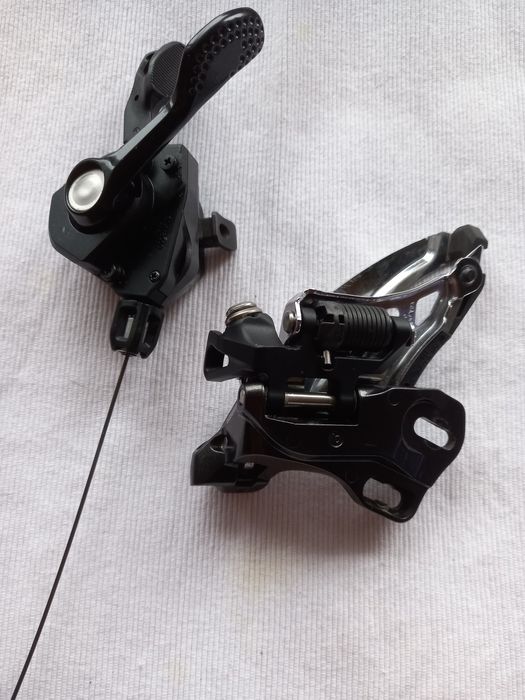 Manetka Shimano Deore XT SL-M8000