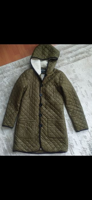 Демісезонне пальто