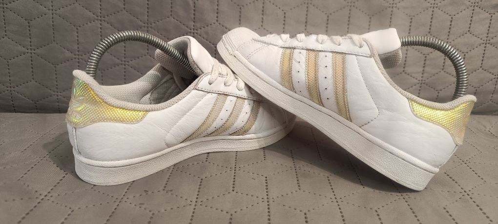 Шкіряні кросівки ADIDAS SUPERSTAR, 37 р., 23-24 см