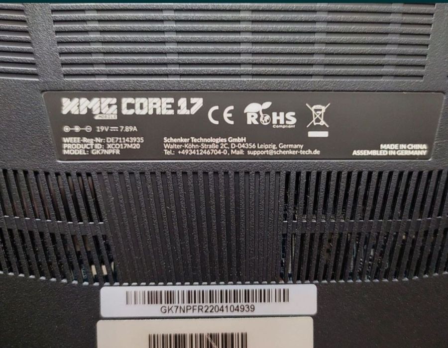 Ігровий ноутбук XMG CORE 17 AMD (M20MPG)