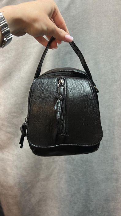 РАСПРОДАЖА! Скидка -50 % Универсальная женская кожаная сумка ,черная !