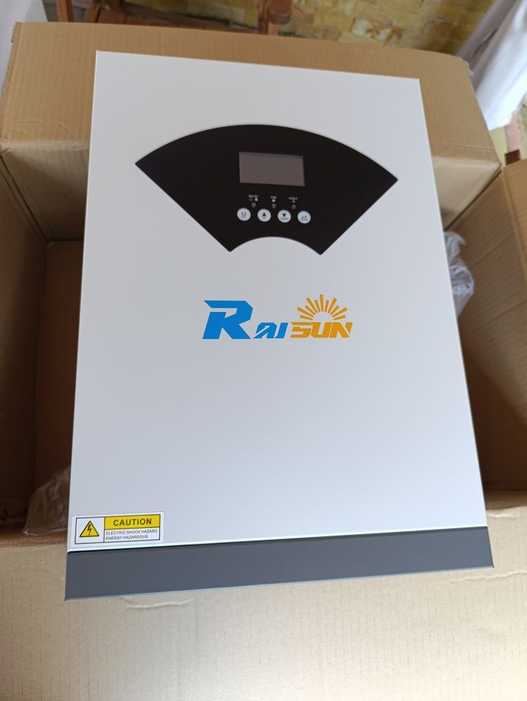 Гібридні інвертори 5.5kw 48v : RAISUN RSI41 5500W / JSDSolar J5500 HPC