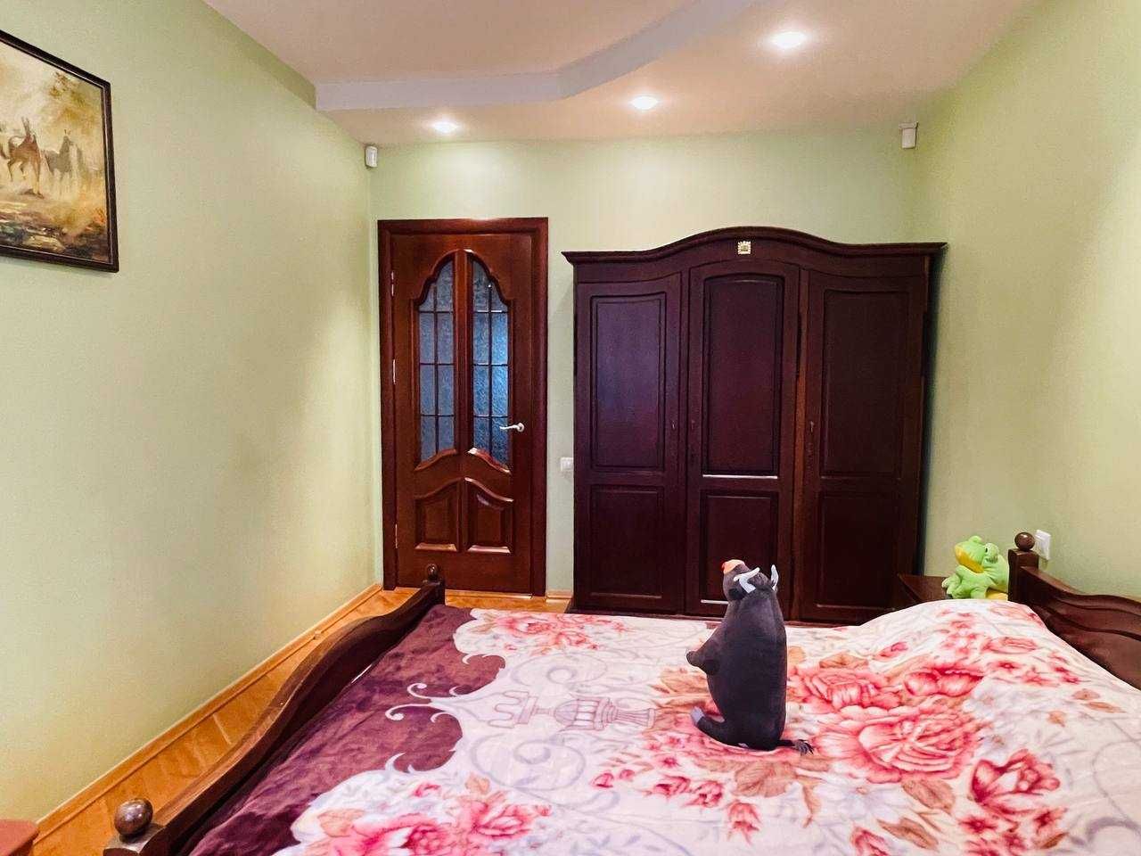 Продам ДОМ пр. Гагарина на ул. Кишеневская район Ботанического сада.