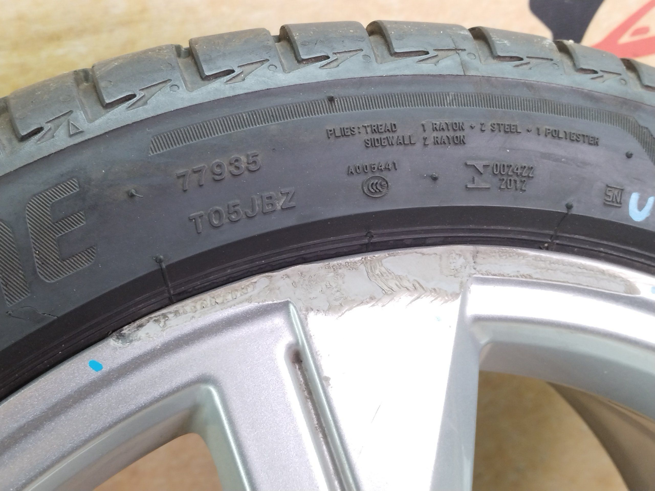 Audi A1 II 18- Диск колесо резина 7.5Jx17H2 ET46 R17 5x100 82A601025G