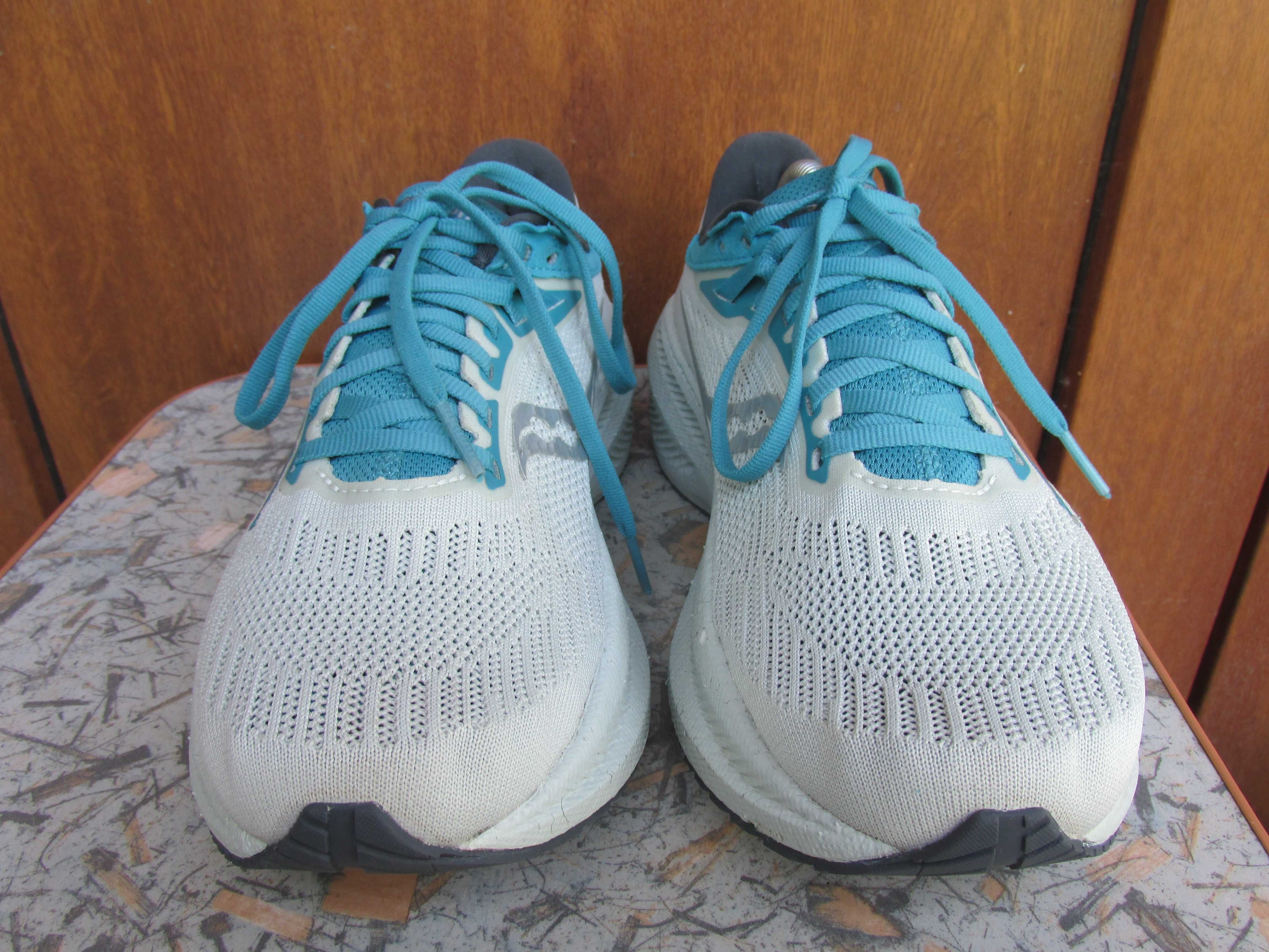 Кроссовки Saucony 38,5 размер