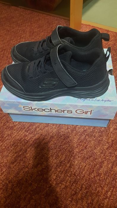 Кроссовки Skechers