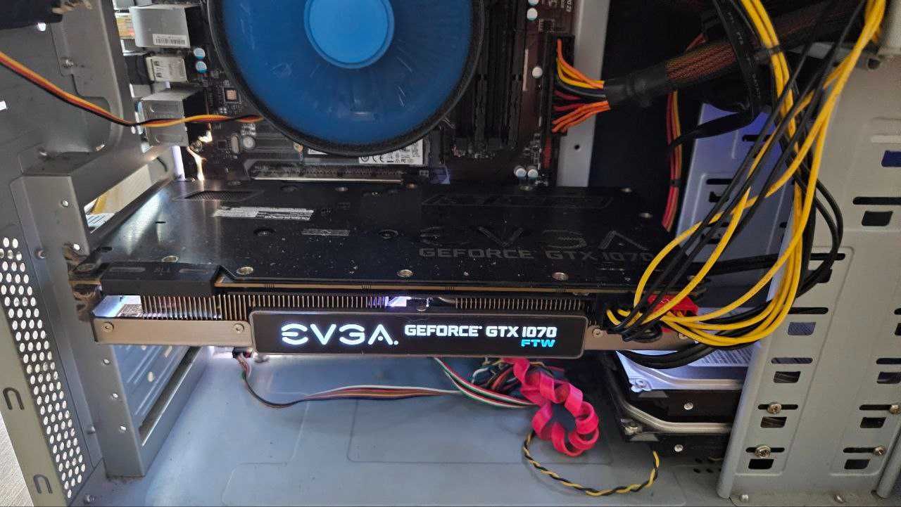 Sprzedam kartę graficzną EVGA GTX 1070 SC Gaming ACX 3.0 8GB