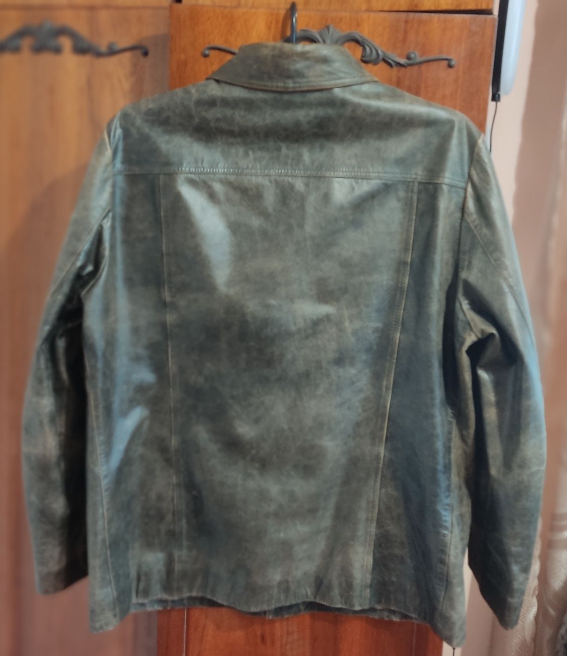 Куртка leather знаменитой Лондонской фирмы River Island. розмір XL.