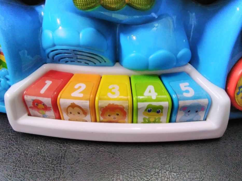 Brinquedo bebê crianças quarto apartamento vivenda casa