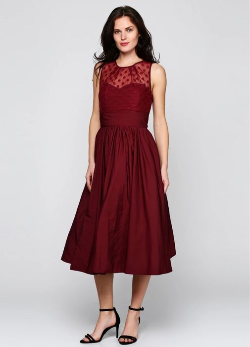 Нарядна шикарна сукня винного кольору