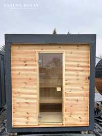 Elegancka sauna zewnętrzna do relaksu w ogrodzie