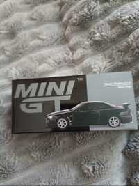 Продам Mini GT (1/64)