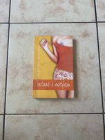 Tatuaż z motylem Philip Pullman
