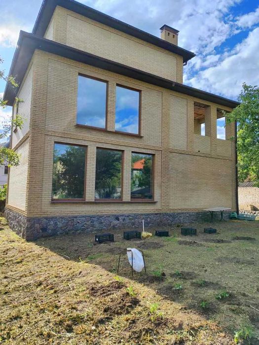 Продам дом современной постройки в Харькове! (169082)