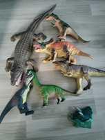 Zestaw gumowych dinozaurów + krokodyl