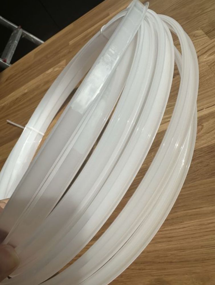 Osłonka klosz LED C13 mleczna 10 metrów