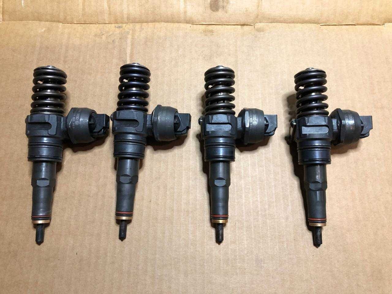 Насос Форсунки 0414720037 038130073AJ 1.9 TDI VW Audi Seat Skoda