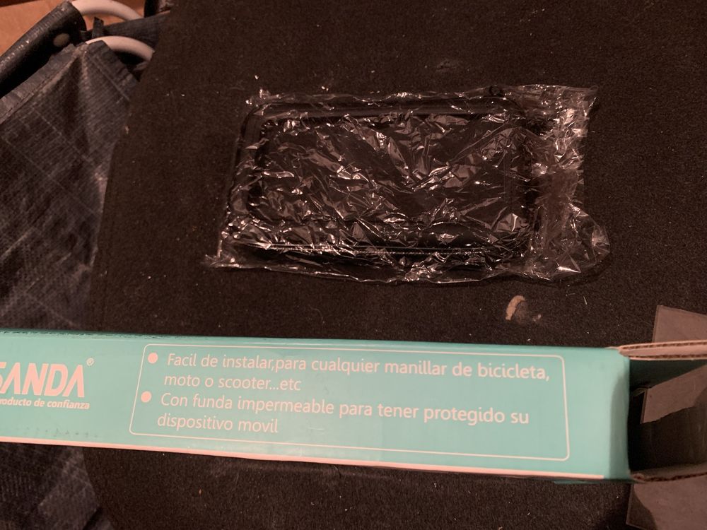 Suporte telemóvel Sanda