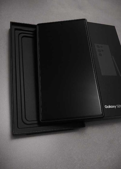 Telefon Samsung Galaxy S24 Ultra 5G 12/512 GB czarny + Etui i szkło