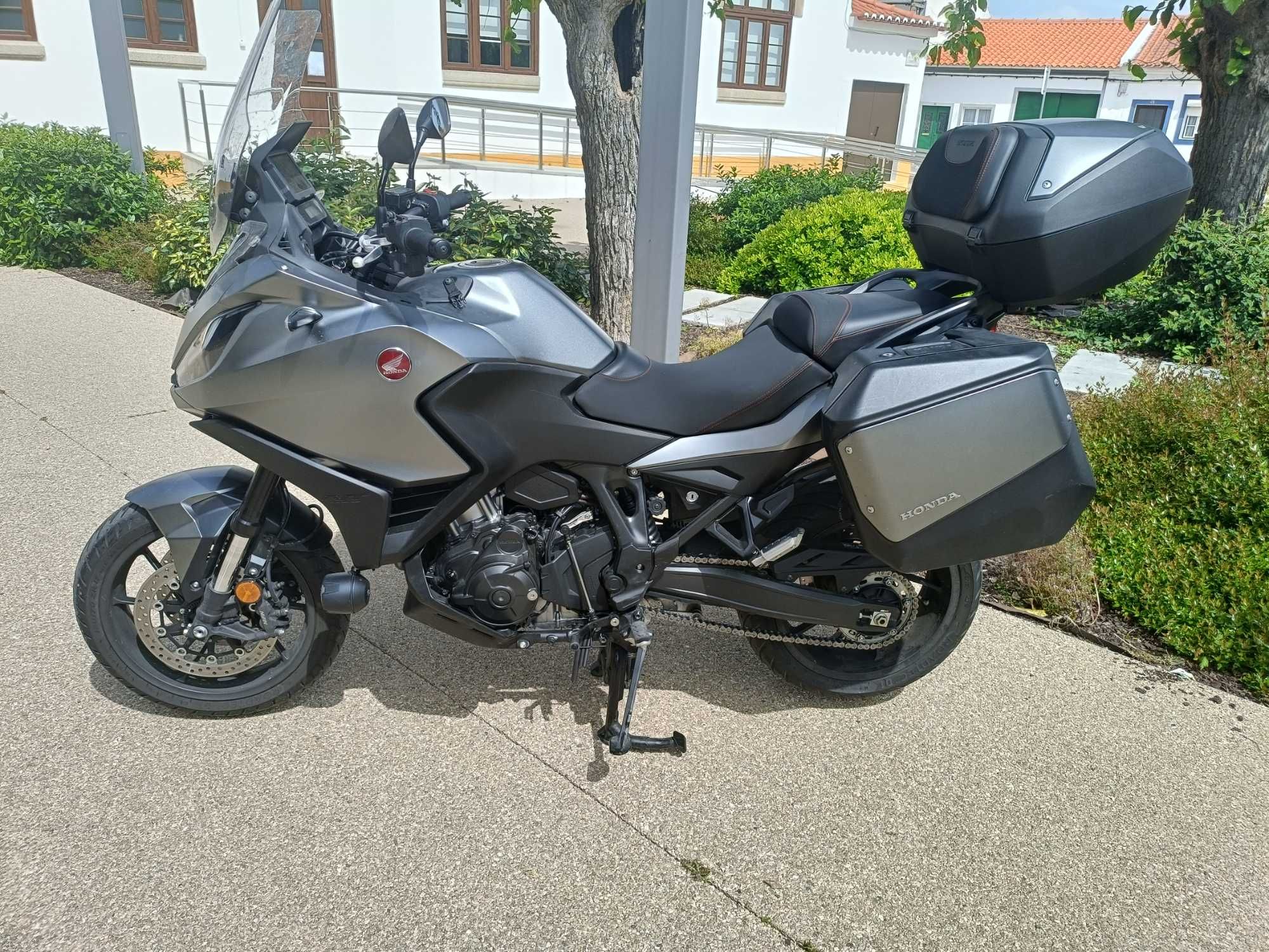 Honda NT 1100 manual