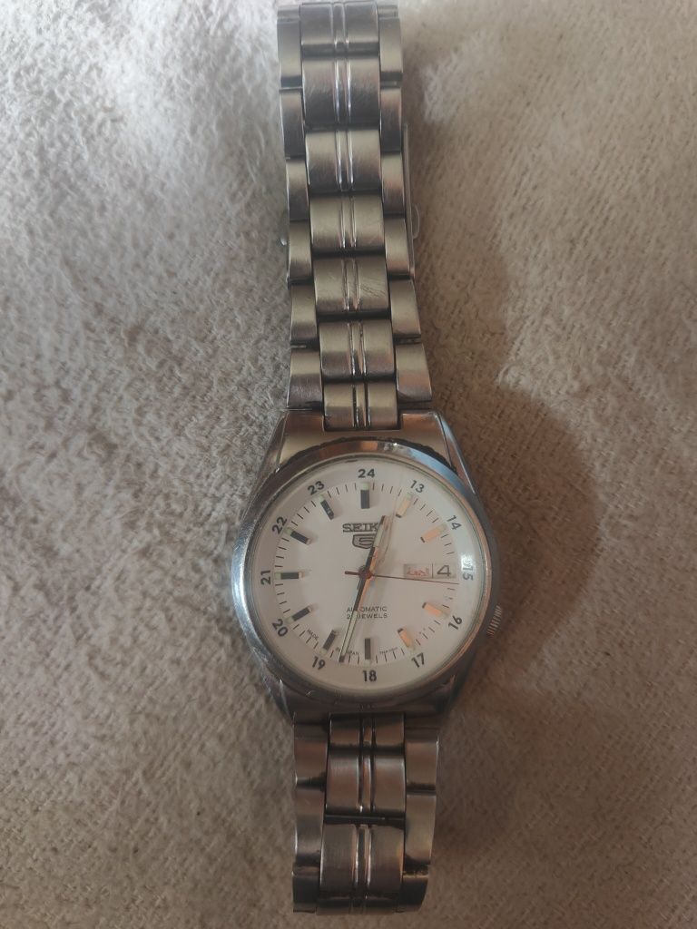 Продам годинник 6500