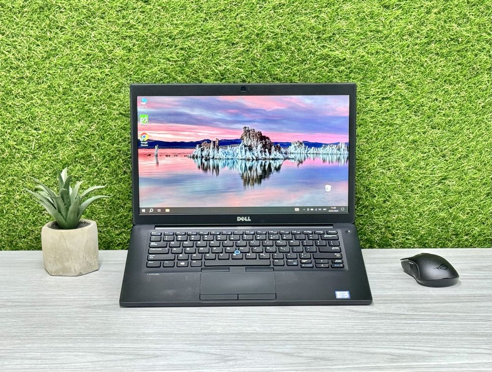 Невеликий ноутбук Dell Latitude 7480 / 14 Дюймів / IPS / Core i5-6300u