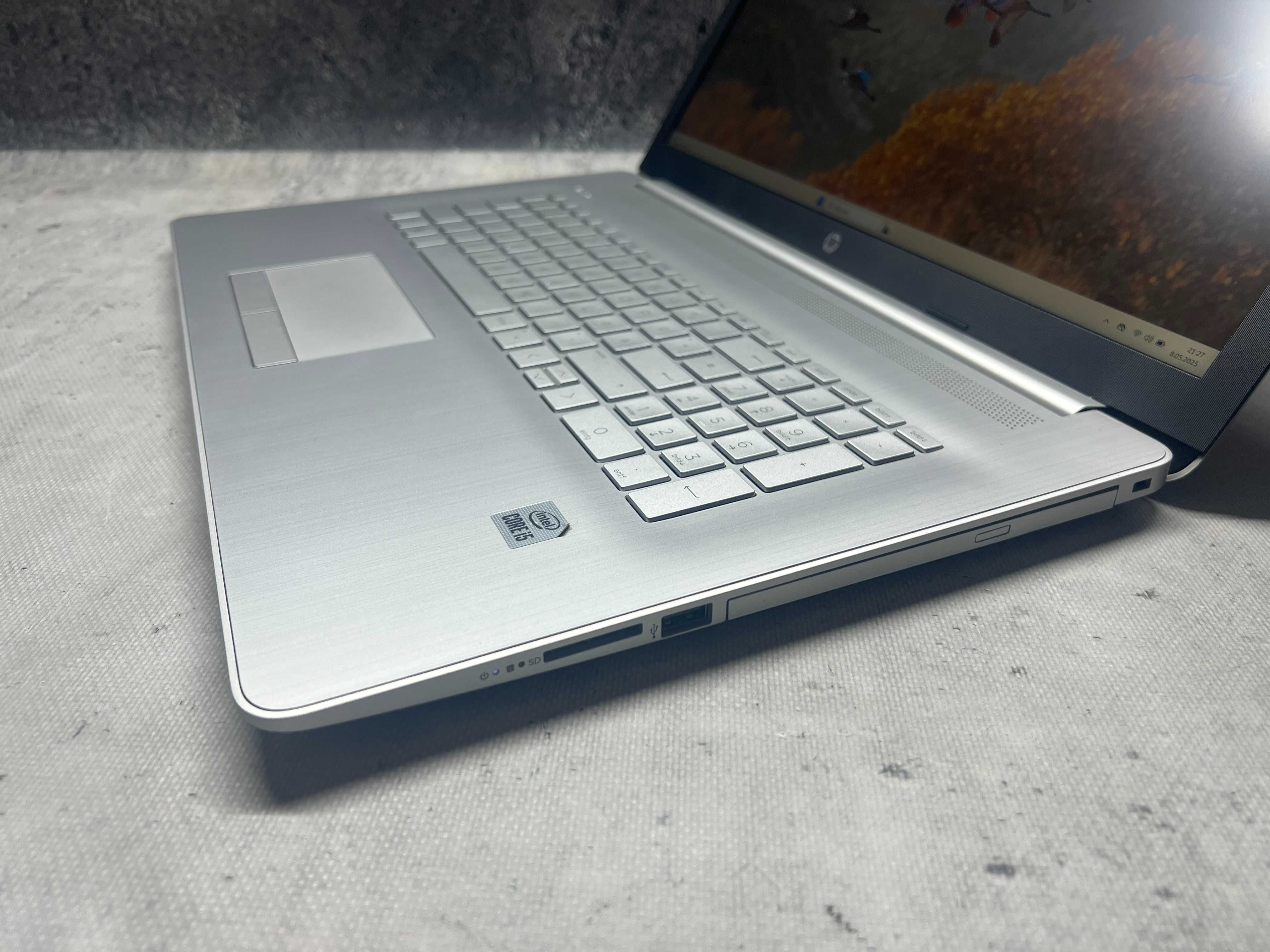 HP Pavilion 17 / i5 10210u 4.2 GHz/ 16GB DDR4/ 256SSD/ 17.3 FHD/ W11