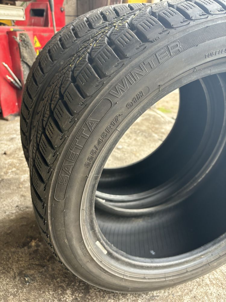 Opony zimowe z duza iloscia bieznika 225/45r17