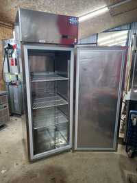 Холодильна шафа 700л Saro Німеччина