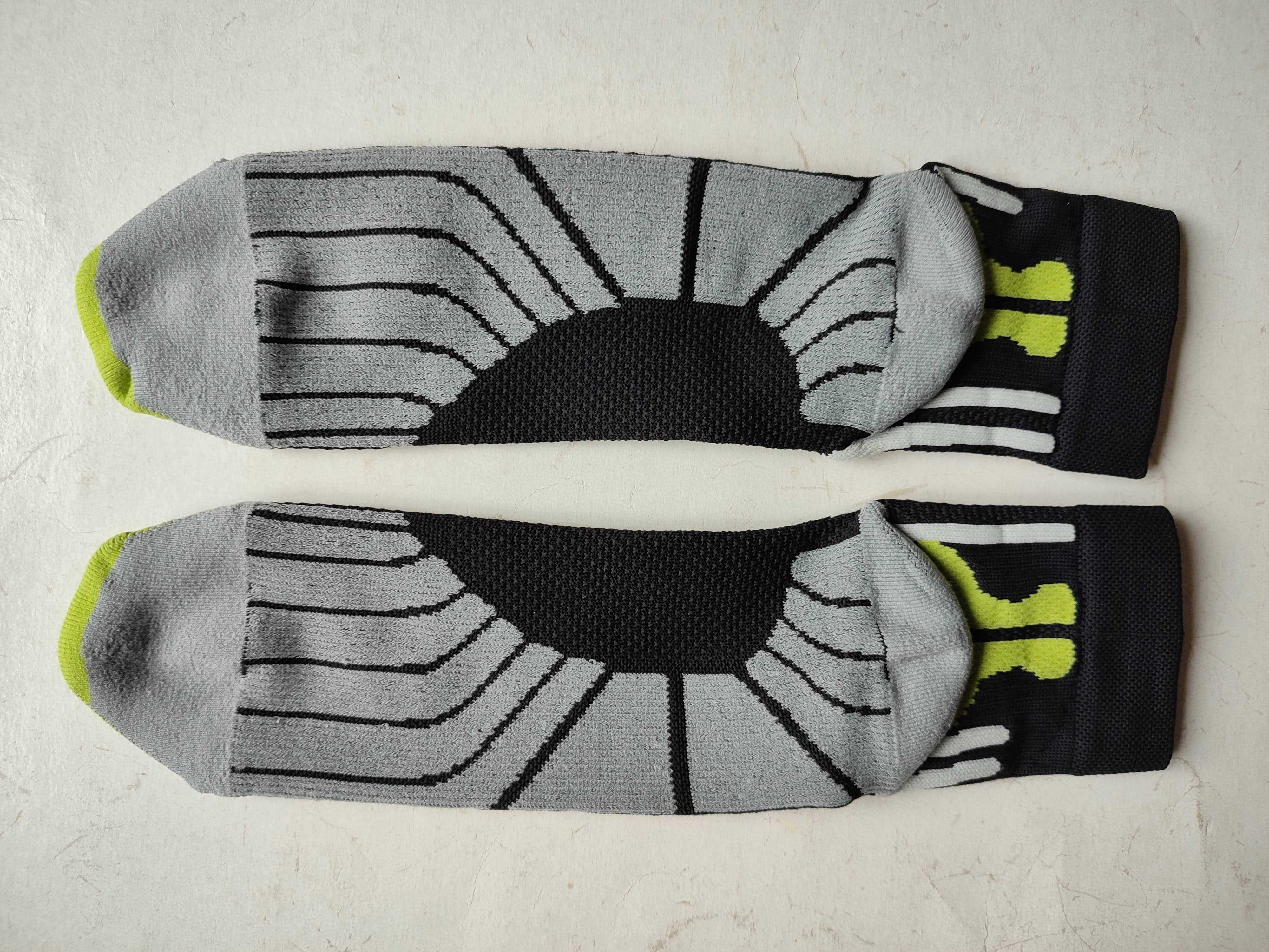 X-SOCKS Шкарпетки RUN SPEED TWO 43-47 black-green в'язані