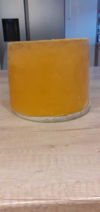 Wosk pszczeli sprzedam