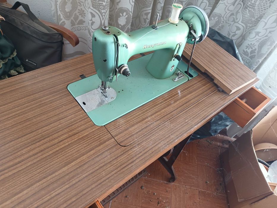 Maquinas de costura oliva e husqvarna