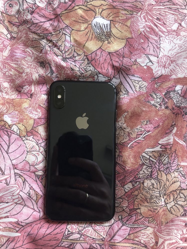 iPhone X czarny 64 GB