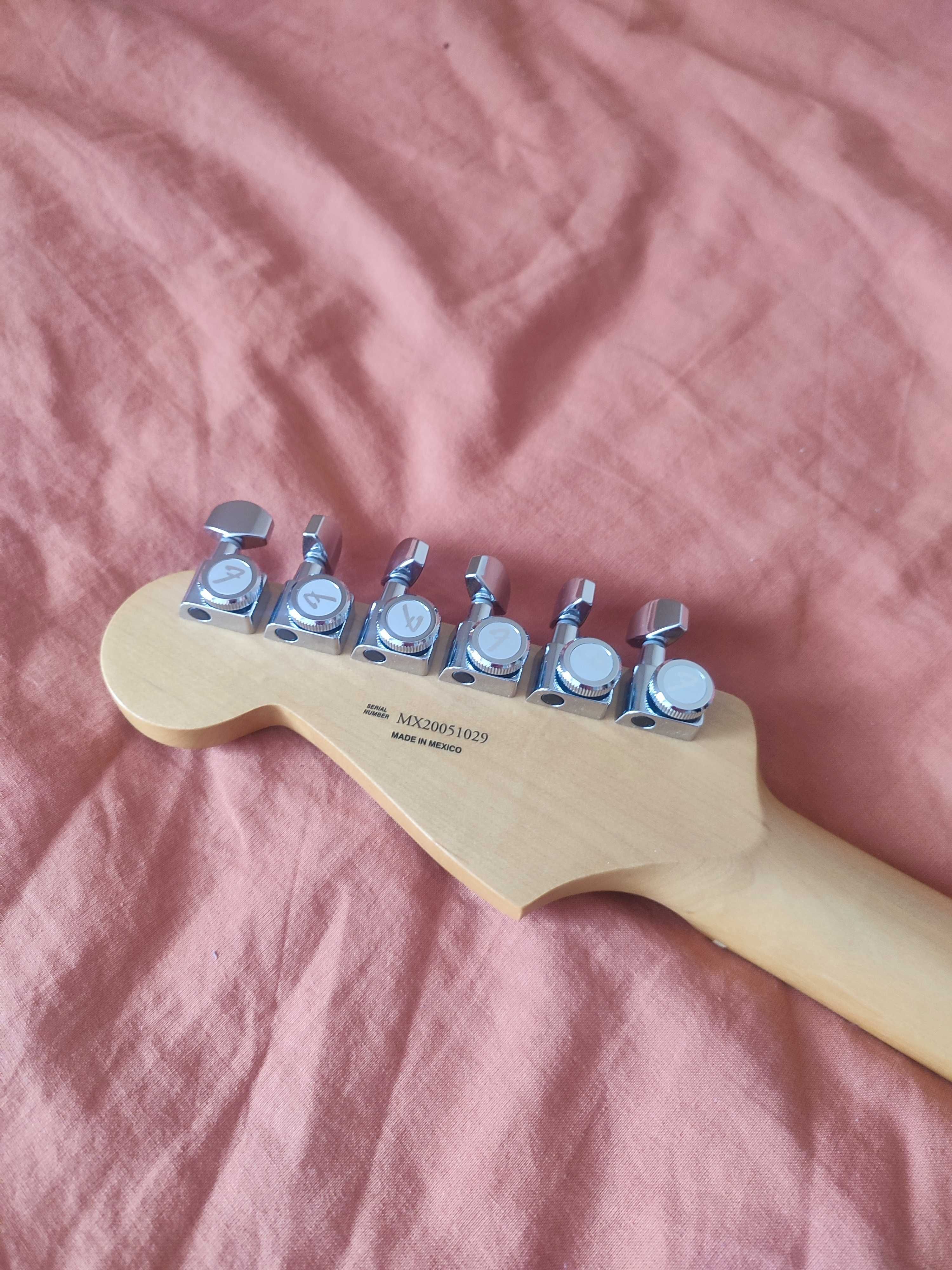 Fender Player Stratocaster MN PWT + gratisy