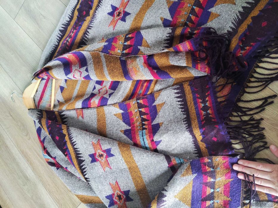 Ponczo boho H&M Indiana