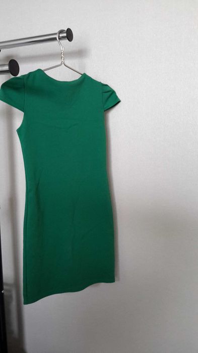 Тепле плаття розмір 42 (S) зелене, тепле