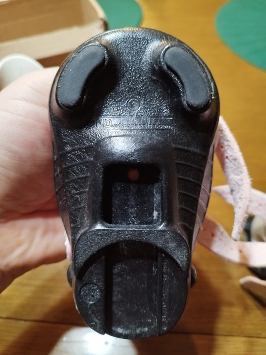 Buty Mitchella Ponsetti 3