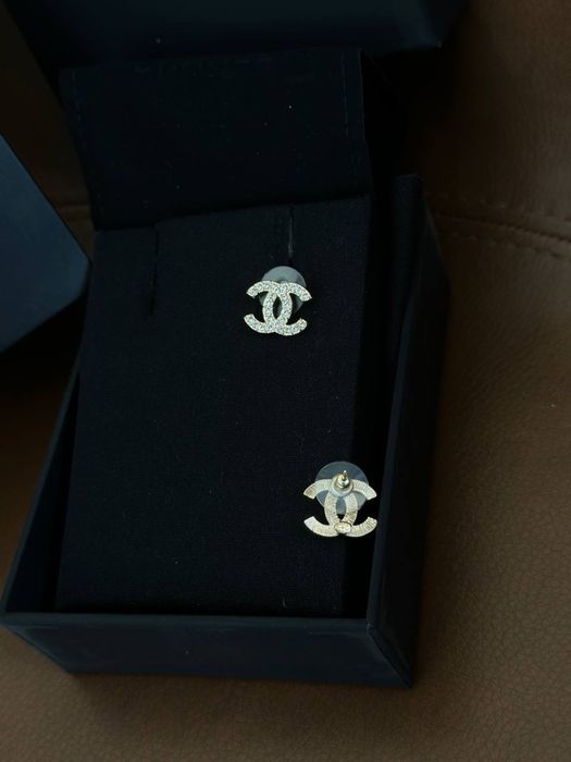 Chanel серіжки нові в золоті