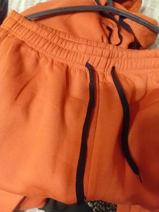 Продам новий флісовий костюм