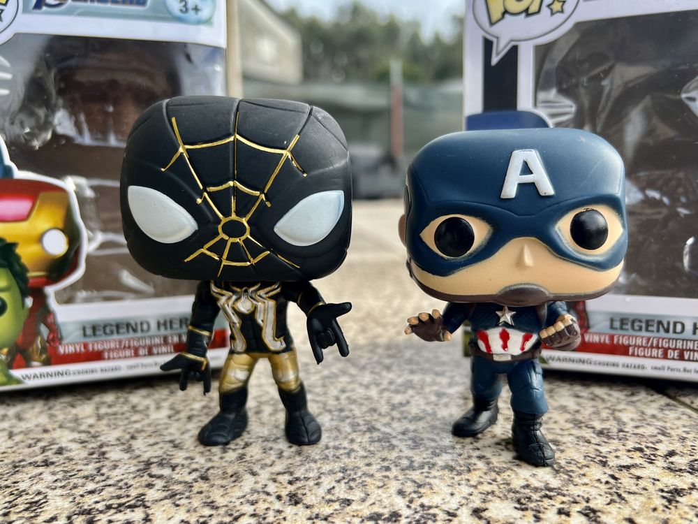 Bonecos POP Spider man e capitão América NOVOS