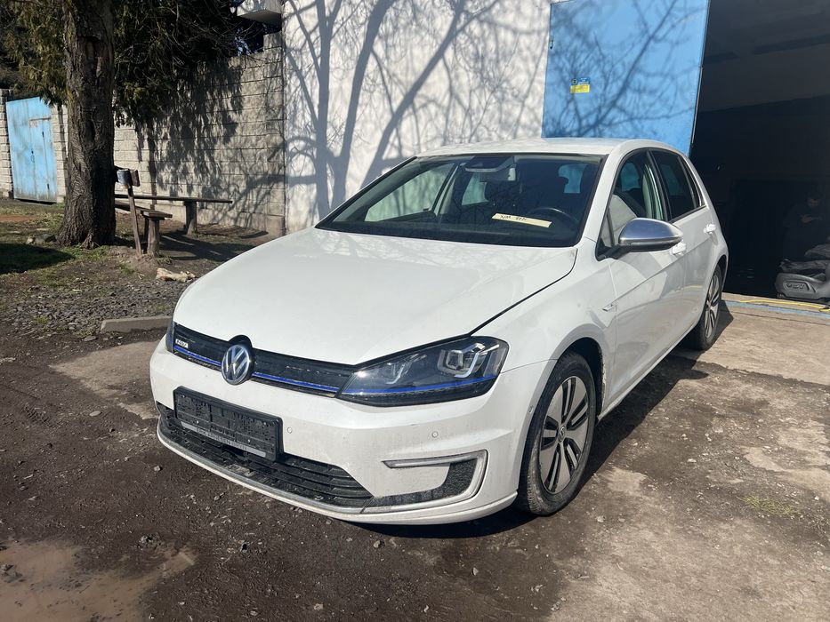 Разборка розборка шрот запчастини e golf golf 7 е гольф гольф 7 хетч