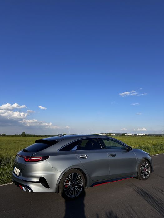 Kia procded 1.6 204 KM