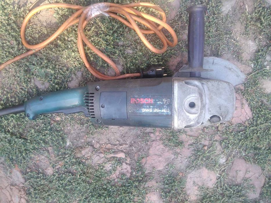 Продам болгарку BOSСH 180 круг