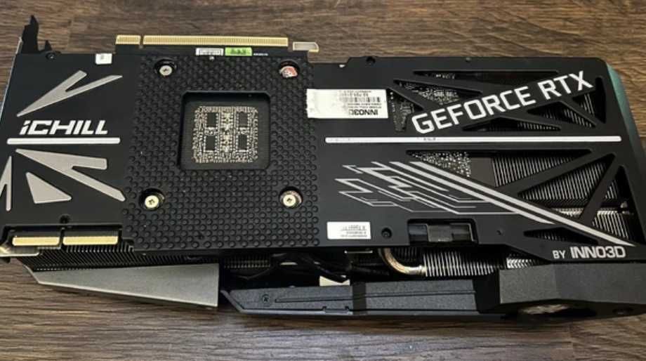 RTX 3090 24GB Inno3D GDDR6X-24GB