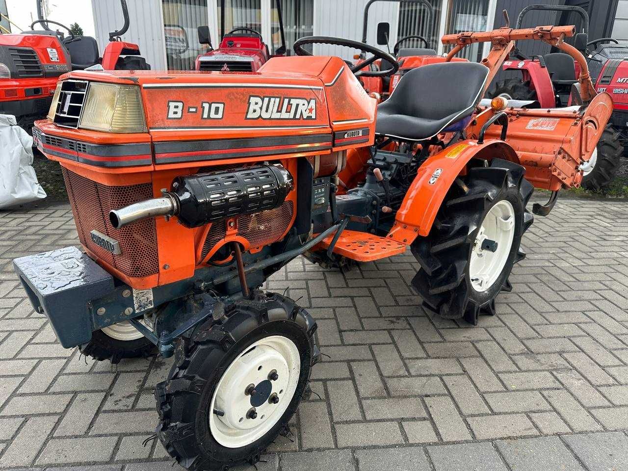 Японський трактор/міні трактор KUBOTA B-1 10кс