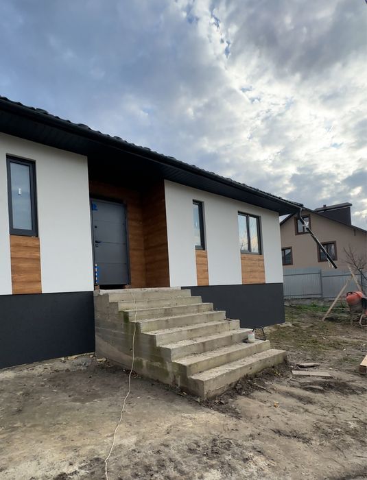 Будинок біля Тернополя Смиківці